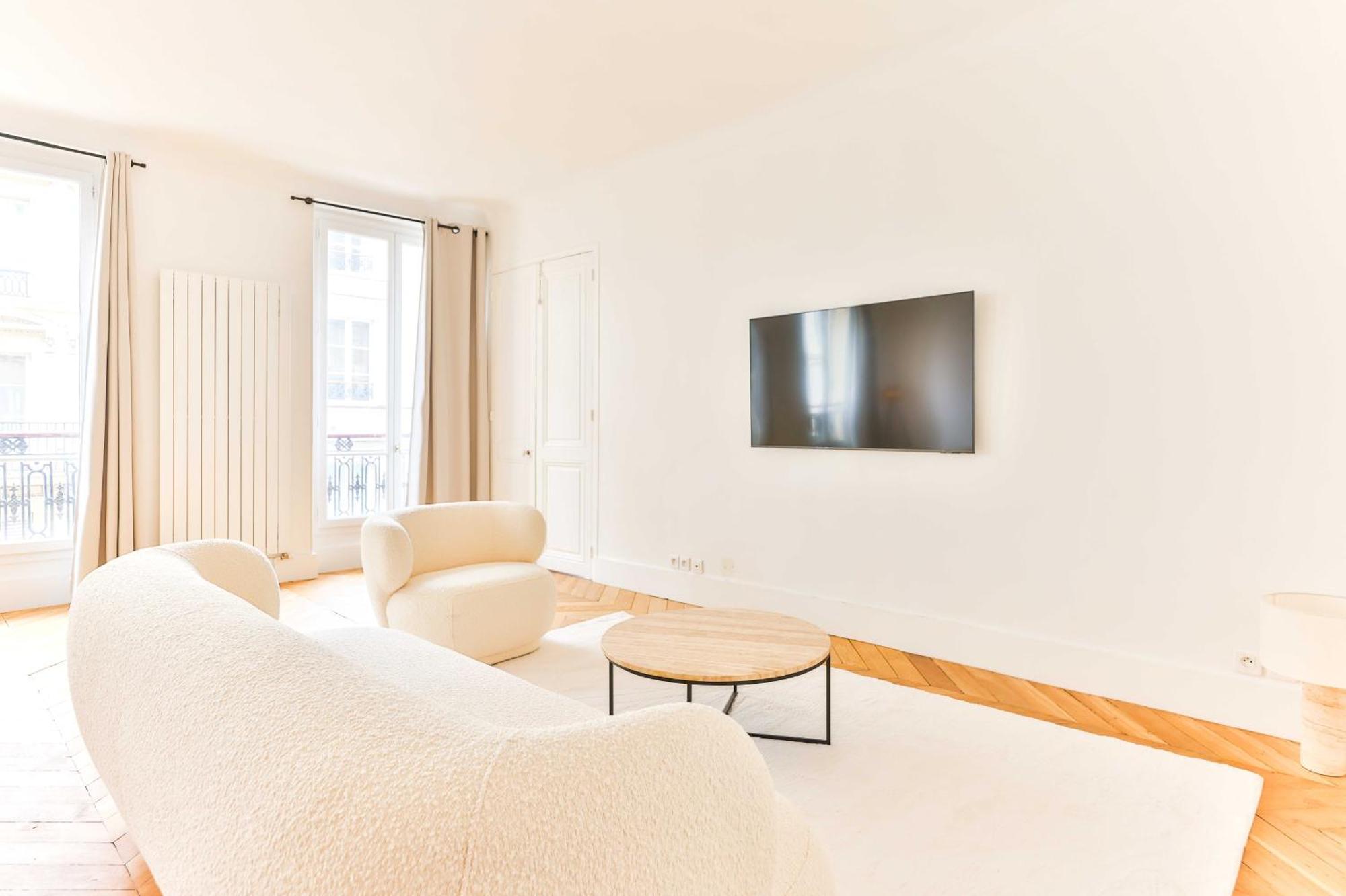 Spacious - 2br-4p - Montmartre-moulin Rouge Apartment *